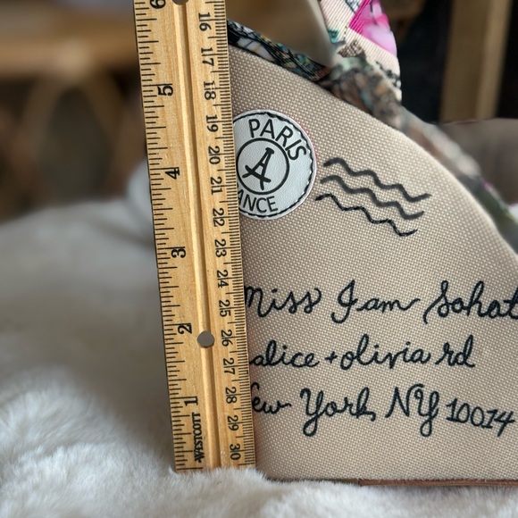 SOLD Alice & Olivia wedges unique sandals ankle strap shoes - Picture 7 of 14